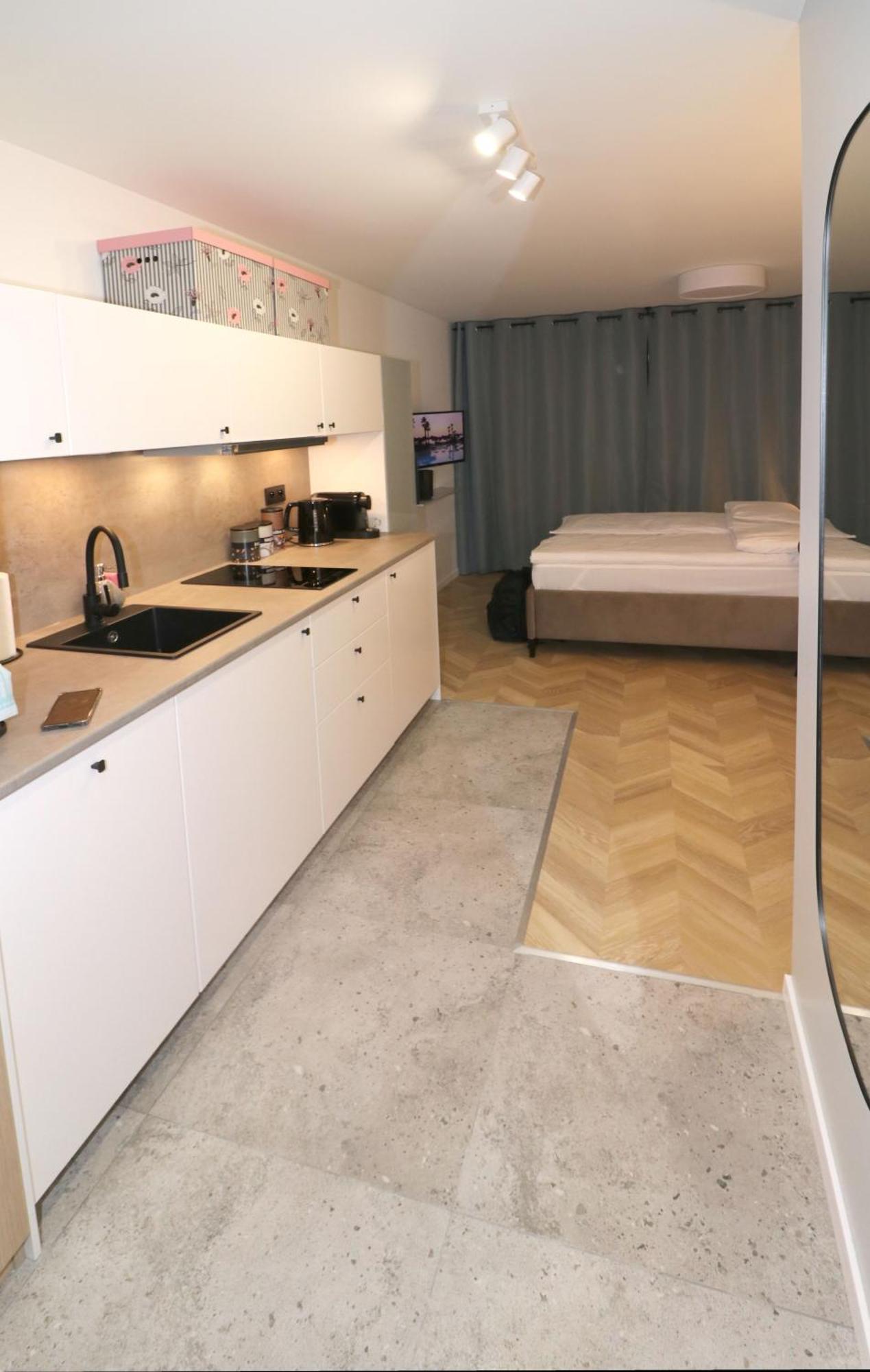 Falcon Apartment Center 4 Metro Swietokrzyska Varsovie Extérieur photo